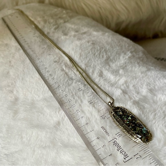 KENDRA SCOTT | LAYDEN NECKLACE | CRUSHED ABALONE SHELL | GOLD TONE | 14.5" CHAIN - Picture 6 of 10